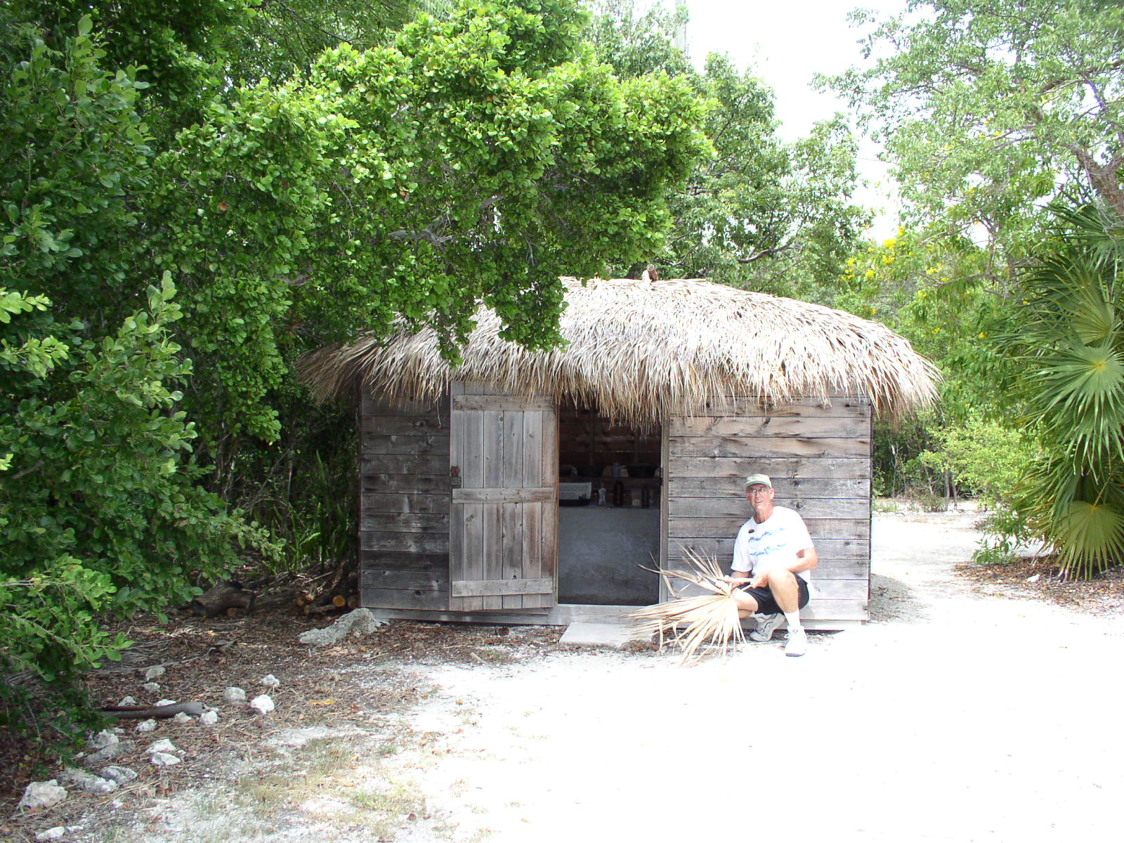 photo1